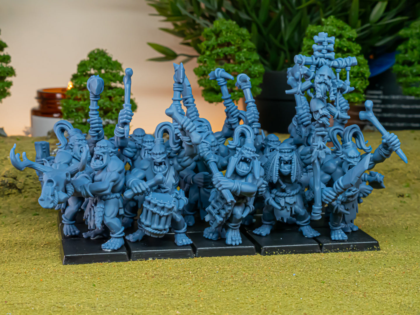 Orcos de cuevas salvajes (x15) - Tribus de orcos y goblins | Highlands Miniatures