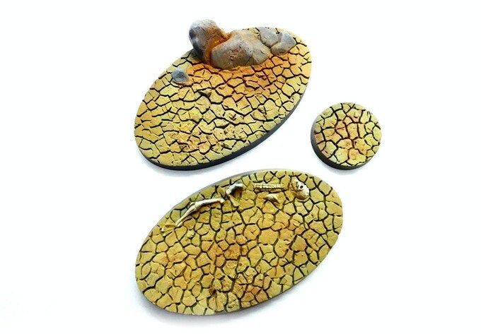 Cracked Desert Bases | 25mm | 32mm | 40mm | Txarli Factory | Magnetizable Scenic Textured Round