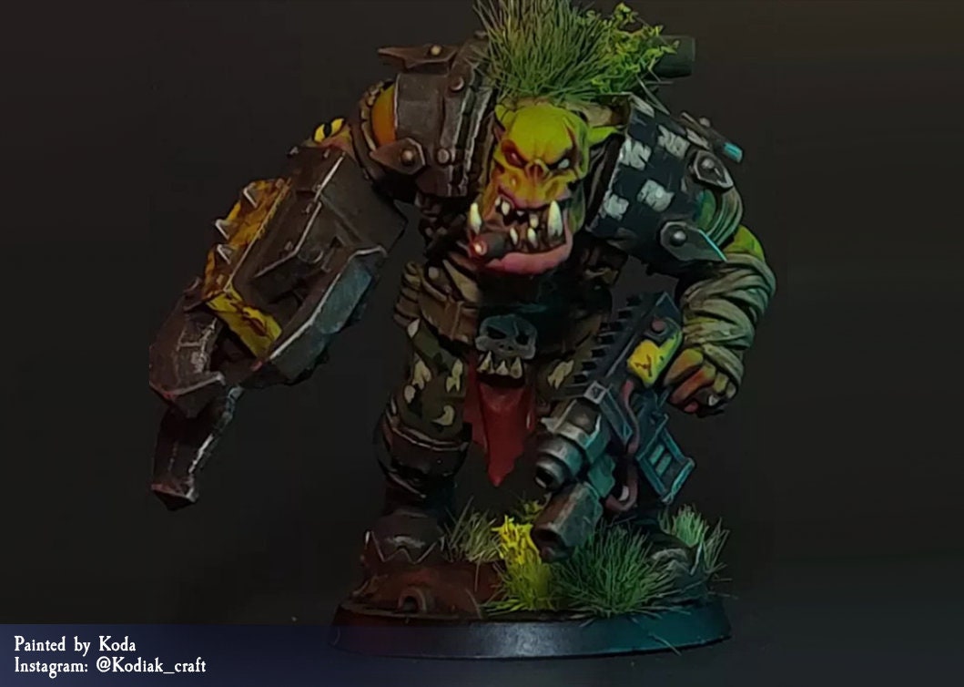 Orco Brutal Gran Jefe con Garra | Orcos espaciales | Orkos piel verde | Miniaturas maliciosas