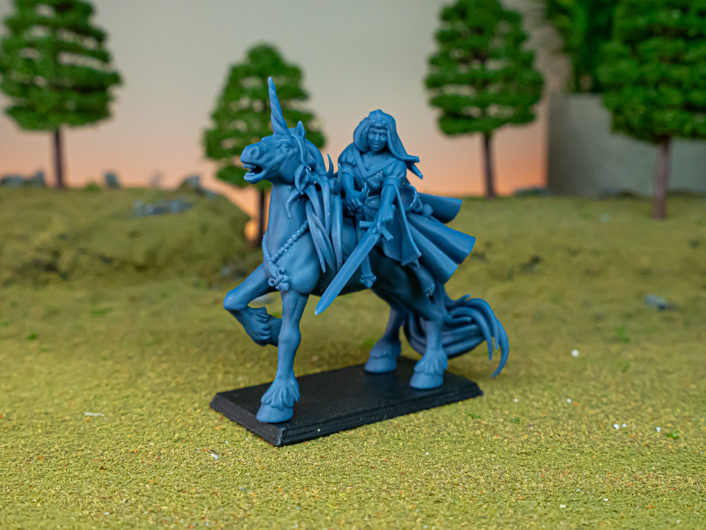 Dame von Gallia (x1) – Königreich Gallia | Highlands Miniatures